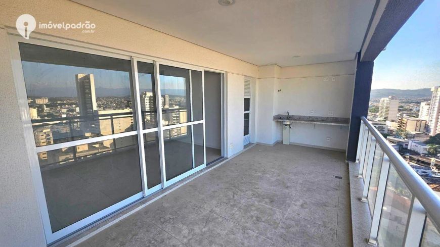 Apartamento com 3 dormitórios à venda, 125 m² por R$ 950.000,00 - Centro - Nova Iguaçu/RJ