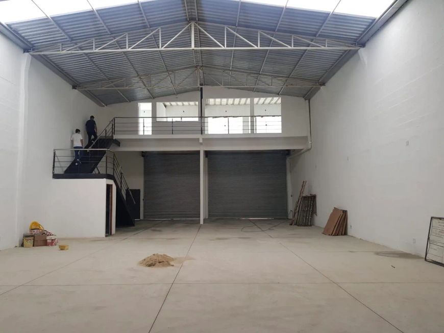 Galpão/Depósito/Armazém para aluguel com 350 metros quadrados