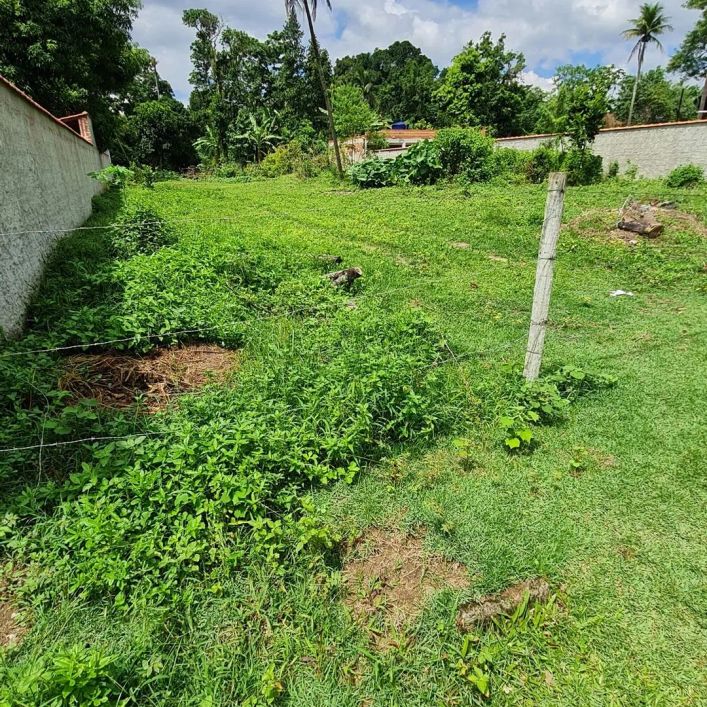 Realiza Imóveis - VENDO EXCELENTE TERRENO EM CONDOMÍNIO FECHADO NO CENTRO DE TINGUÁ - NOVA IGUAÇU