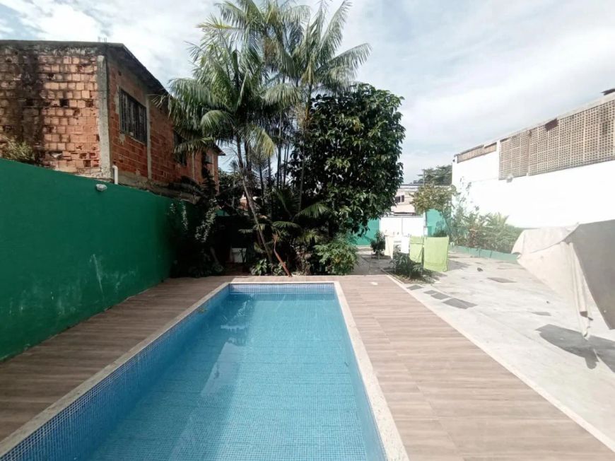 Casa para Venda em Nova Iguaçu, da Luz, 3 dormitórios, 2 suítes, 3 banheiros, 6 vagas