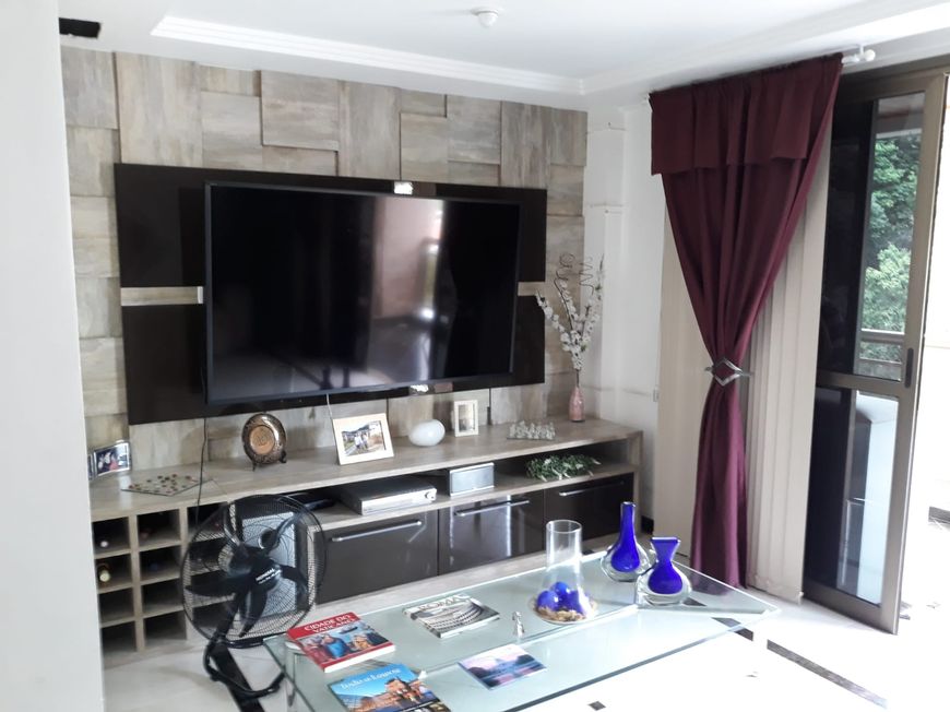 APARTAMENTO NO CENTRO DE NOVA IGUAÇU 166m²