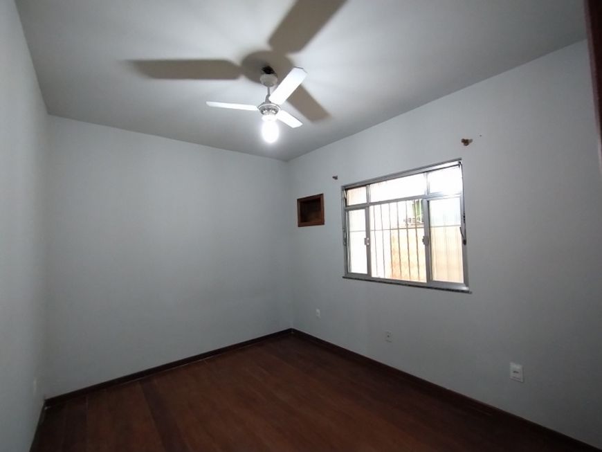 Alugo casa em Nova Iguaçu