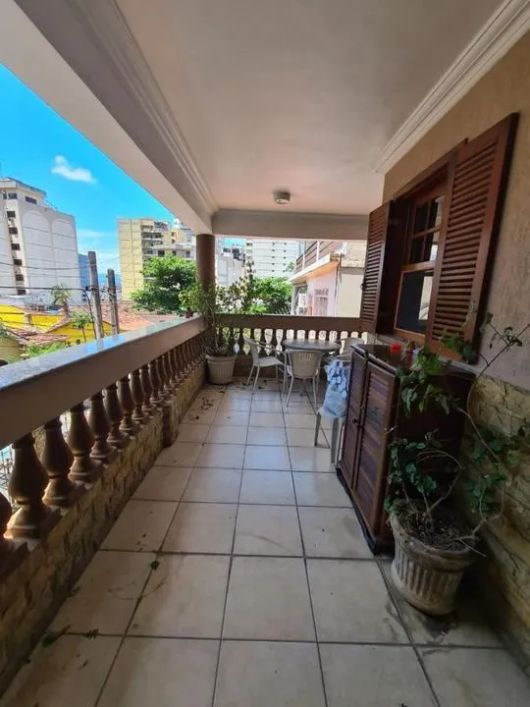 Casa para Venda em Nova Iguaçu, Centro, 4 dormitórios, 3 suítes, 4 banheiros, 4 vagas