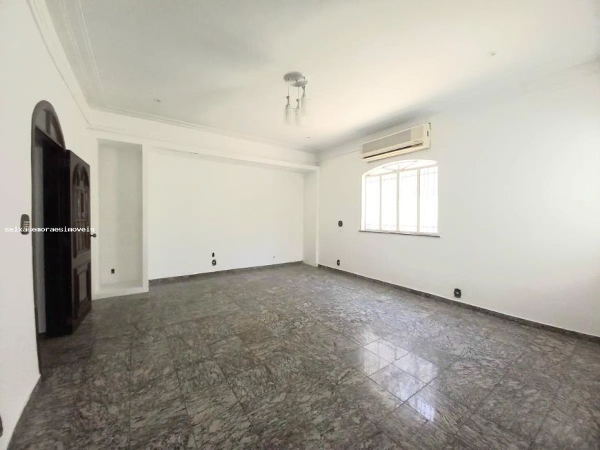 Casa para Venda em Nova Iguaçu, da Luz, 3 dormitórios, 1 suíte, 4 banheiros, 5 vagas