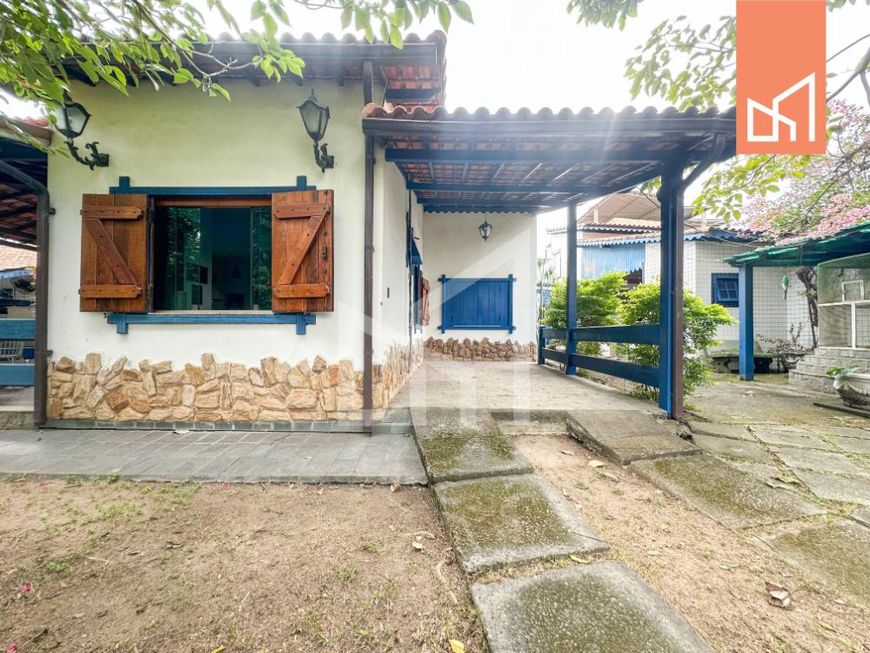 Casa Padrão a venda em Nova Iguaçu