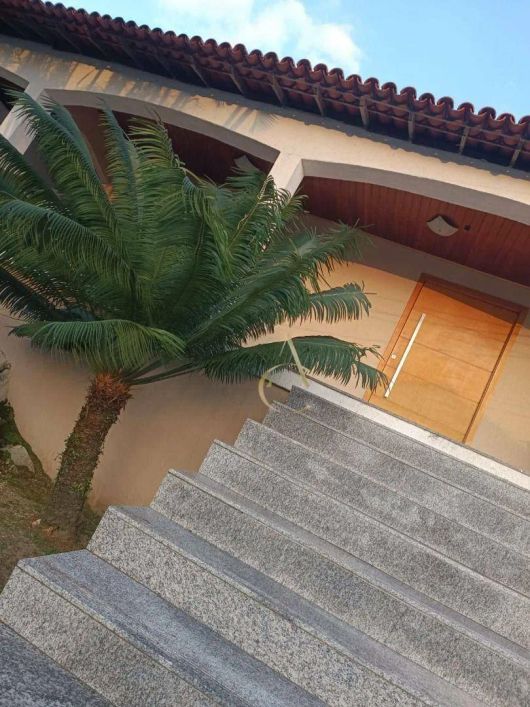 CASA PARA VENDA - CONDOMÍNIO CLUBE 34 - JARDIM PARAÍSO - RJ