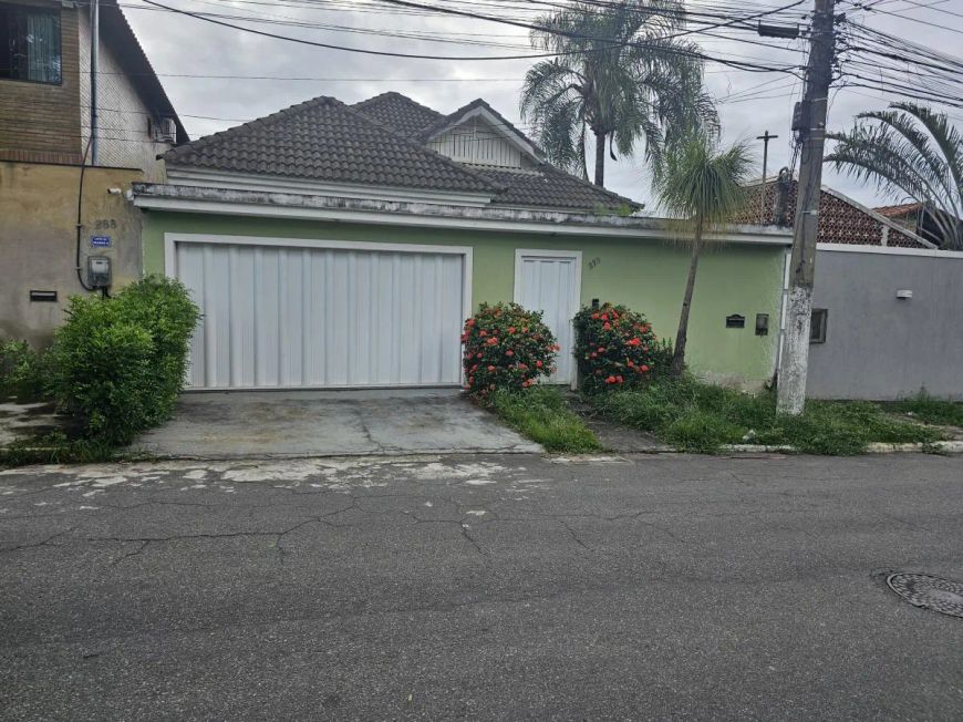 Casa para Venda em Nova Iguaçu, Jardim Iguaçu, 2 dormitórios, 1 suíte, 3 banheiros, 2 vagas