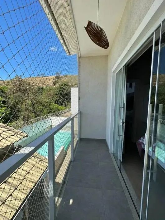 Casa para Venda em Nova Iguaçu, LUZ, 4 dormitórios, 2 suítes, 4 banheiros, 5 vagas