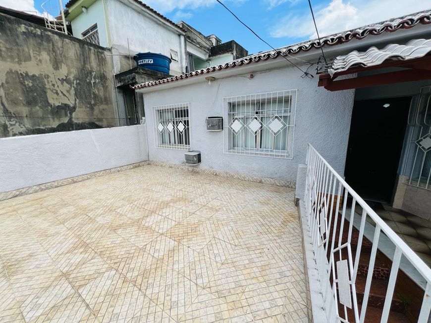 Casa independente para venda com 3 quartos em Califórnia - Nova Iguaçu - RJ