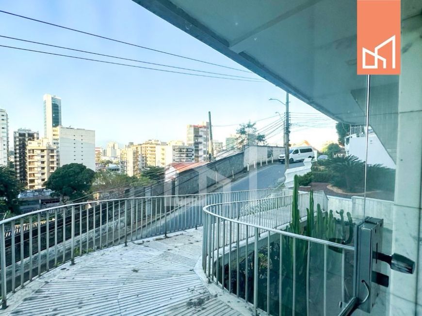 APARTAMENTO TIPO CASA