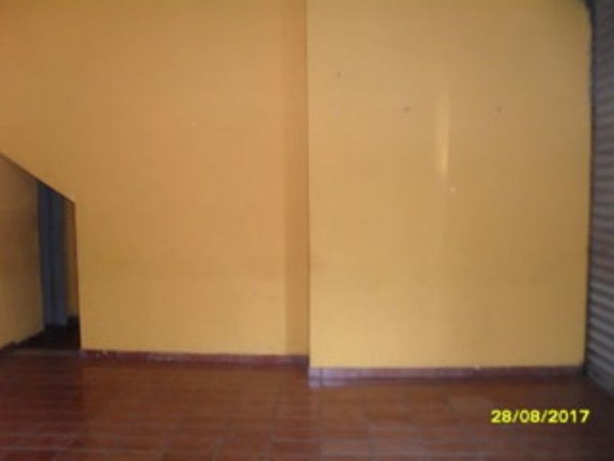 Alugo loja em Nova Iguaçu