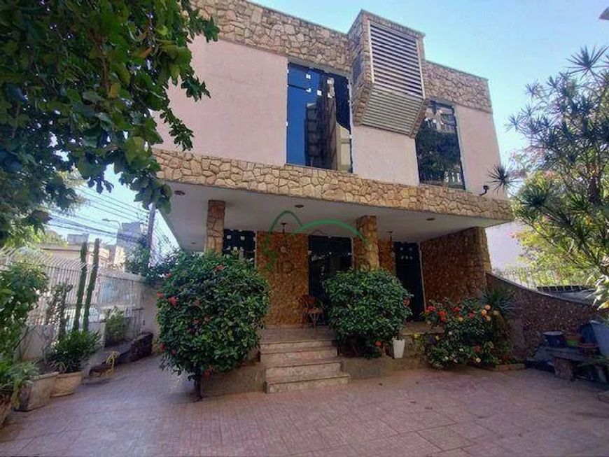 Casa Duplex - Rua Capitão Edmundo Soares - Caonze - Nova Iguaçu