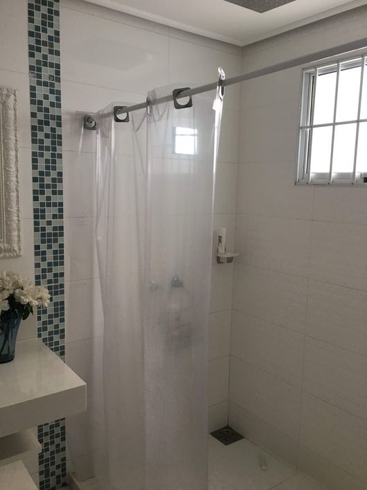 Casa com 3 quartos no condomínio das cumbucas - Nova Iguaçu - RJ