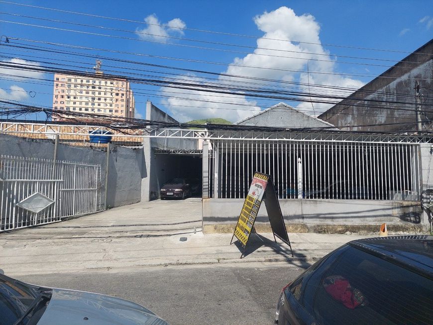 vende-se loja centro de Nova Iguaçu, próximo ao Guanabara e ao calçadão