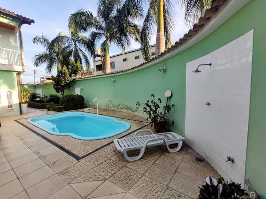 Casa com 4 dormitórios à venda, 260 m² por R$ 1.300.000,00 - Santa Eugênia - Nova Iguaçu/RJ