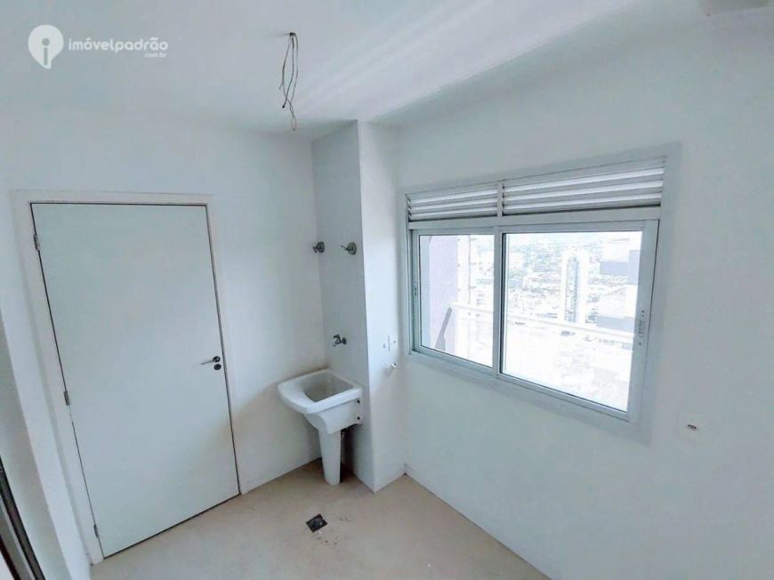 Cobertura para Venda em Nova Iguaçu, Centro, 4 dormitórios, 4 suítes, 5 banheiros, 3 vagas