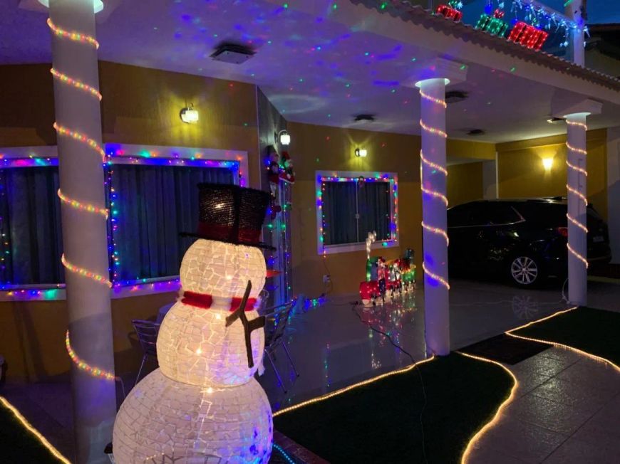 Casa para Venda em Nova Iguaçu, Metrópole, 3 dormitórios, 3 suítes, 5 banheiros, 3 vagas