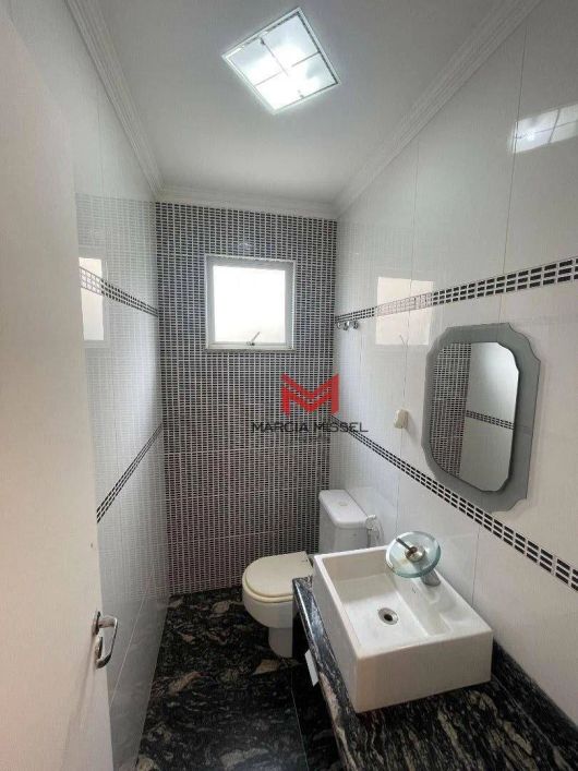 Casa de alto padrão em condomínio com 4 dormitórios à venda, 300 m² por R$ 2.000.000 - Rancho Novo -