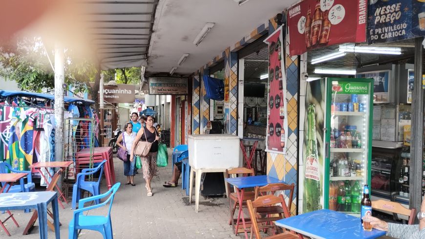 Passo ponto lanchonete de esquina no calçadão