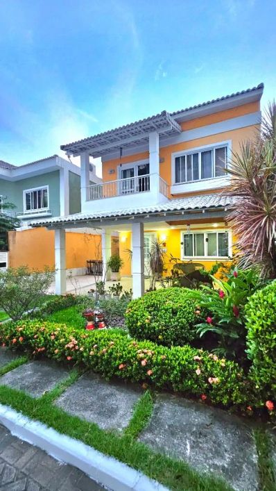 Casa com 4 dormitórios à venda, 199 m² por R$ 2.650.000,00 - Centro - Nova Iguaçu/RJ