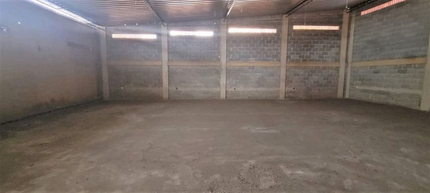 Galpão para alugar, 220 m² por R$ 2.750,00/mês - Cabuçu - Nova Iguaçu/RJ