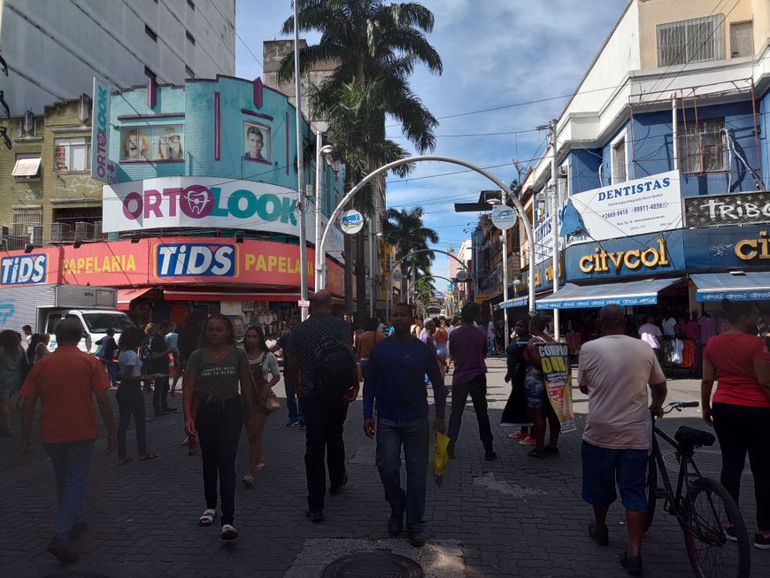 Passo Ponto Comercial - 160m² - Calçadão Nilo Peçanha - Centro de Nova Iguaçu - RJ