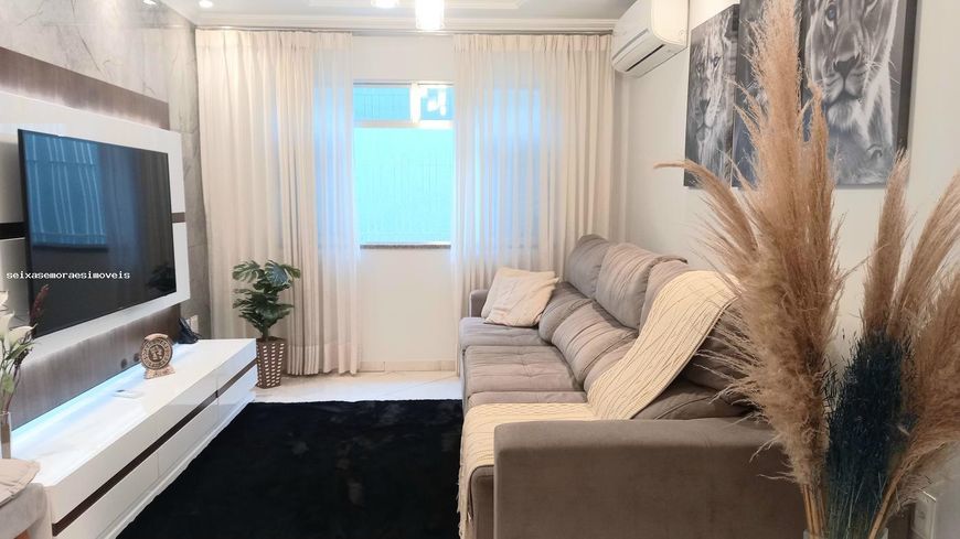 Casa para Venda em Nova Iguaçu, Posse, 2 dormitórios, 1 suíte, 2 banheiros, 1 vaga