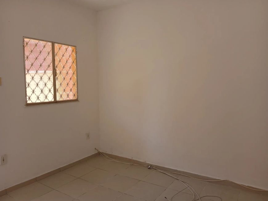 Alugo casa em Nova Iguaçu