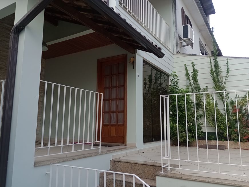 Vendo Casa em Nova Iguaçu