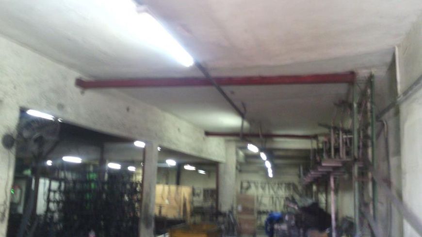Comercial/Industrial de 720 metros quadrados no bairro Moquetá