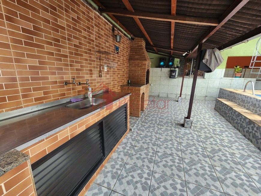 Casa com 6 dormitórios à venda, 255 m² por R$ 650.000,00 - Posse - Nova Iguaçu/RJ