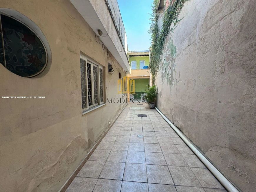 Casa para Venda em Nova Iguaçu, Califórnia, 3 dormitórios, 1 suíte, 1 banheiro, 5 vagas