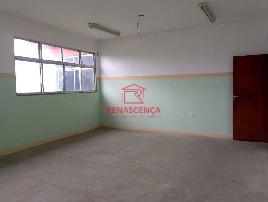 Prédio Comercial em Nova Iguaçu.