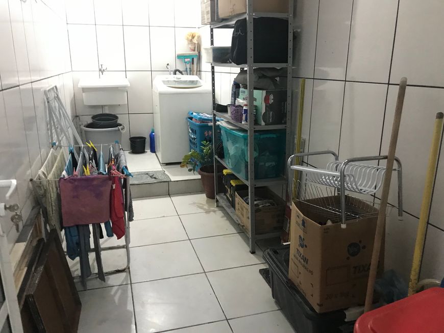 Vendo Casa com 3 quartos em Santa Eugênia com piscina e reformada são duas casas