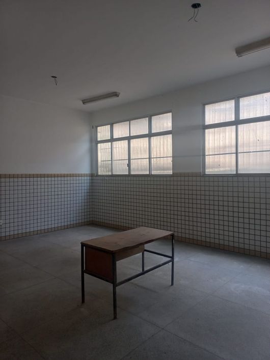 Prédio Comercial P/Escola