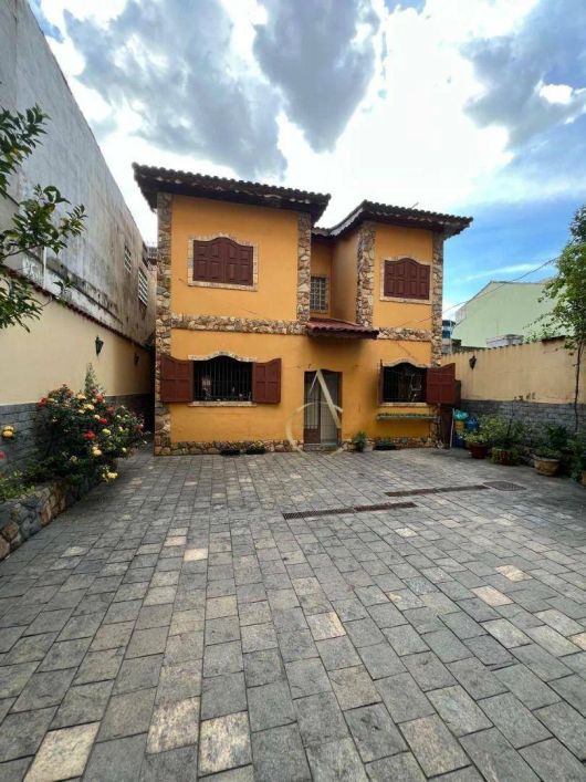 CASA PARA LOCAÇÃO COMERCIAL – BAIRRO DA LUZ – NOVA IGUAÇU