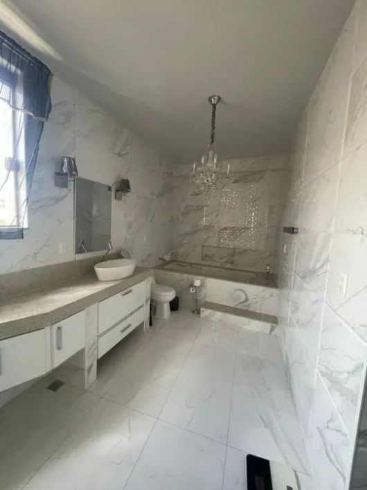 Casa para Venda em Nova Iguaçu, da Luz, 7 dormitórios, 7 suítes, 9 banheiros, 20 vagas