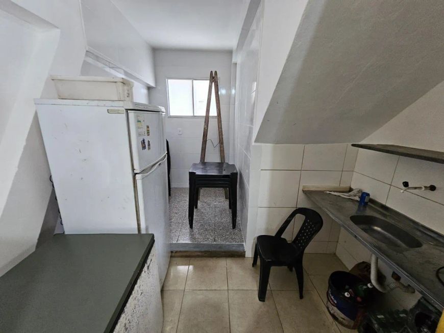 Casa para Venda em Nova Iguaçu, Engenho Pequeno, 7 dormitórios, 2 suítes, 6 banheiros, 3 vagas
