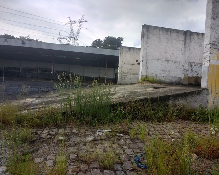 GALPAO COMERCIAL em Nova Iguaçu - RJ, São Jorge