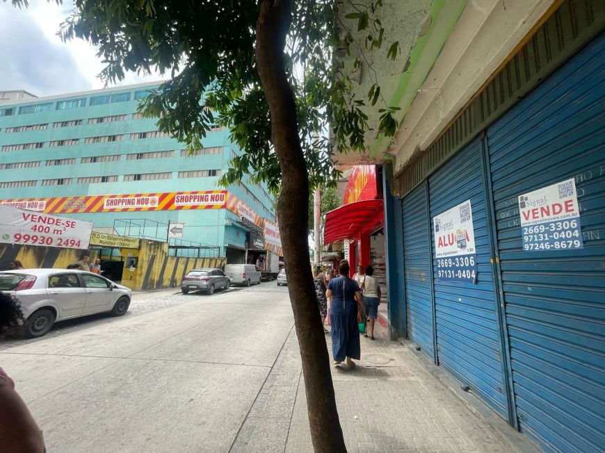 VENDA OU ALUGO LOJA CALÇADÃO DE NOVA IGUAÇU