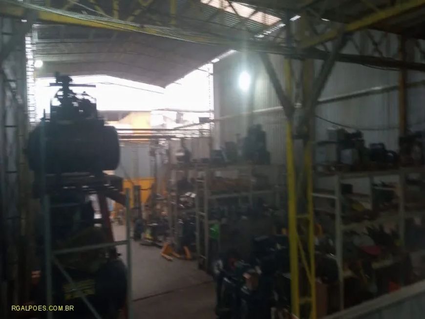 GALPAO COMERCIAL em NOVA IGUAÇU - RJ, POSSE
