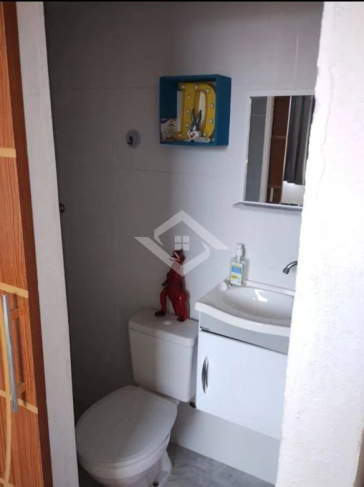 Casa Duplex 3 Quartos, Suíte e 2 Vagas – Comendador Soares