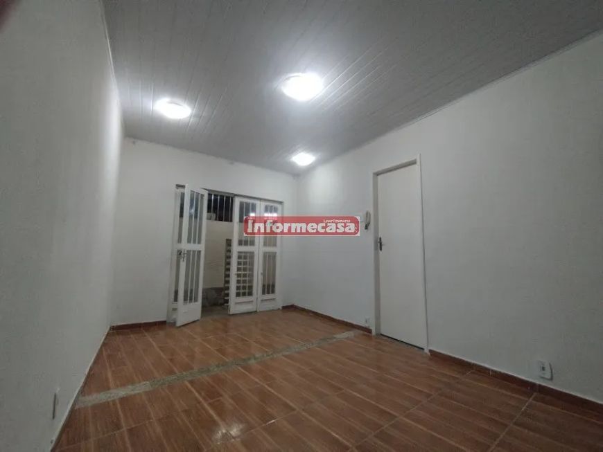 Aluguel de Casa em Nova Iguaçu-RJ, Rancho Novo: 2 quartos, 1 sala, 1 banheiro, 65m² de área