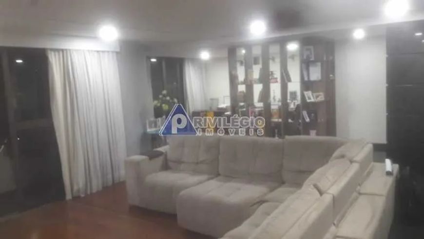 Apartamento à venda, 3 quartos, 3 suítes, 2 vagas, Centro - Nova Iguaçu/RJ