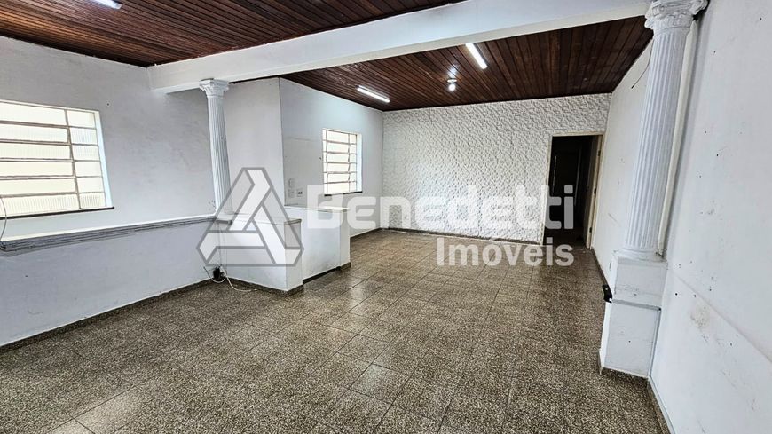 Casa para aluguel possui 162 metros quadrados com 4 quartos em Casa Branca - Santo André - SP