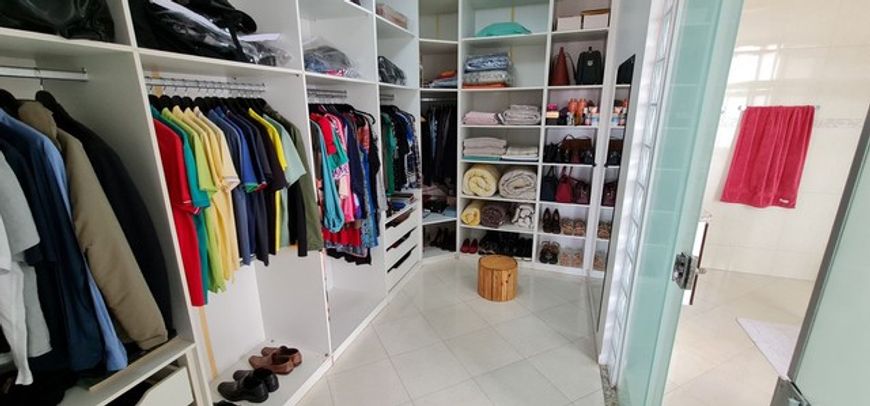 Venha conhecer esse espetacular sobrado em lote 800m2 condomínio Vicente pires