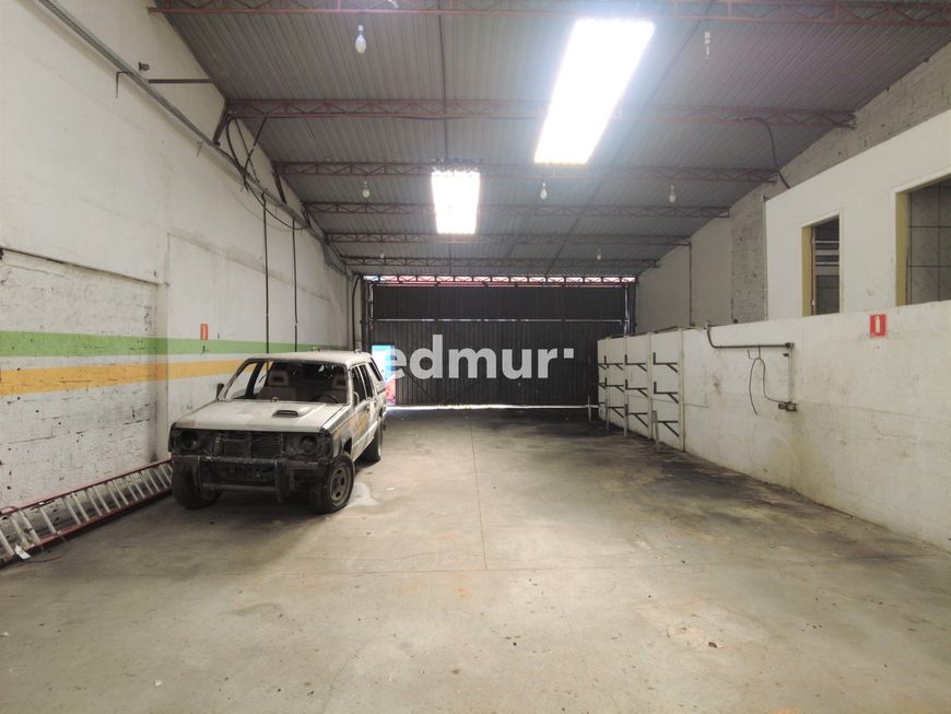 SALÃO para ALUGUEL com 250m² no bairro Parque Capuava com 0 quartos e 0 vagas. Santo André, SP
