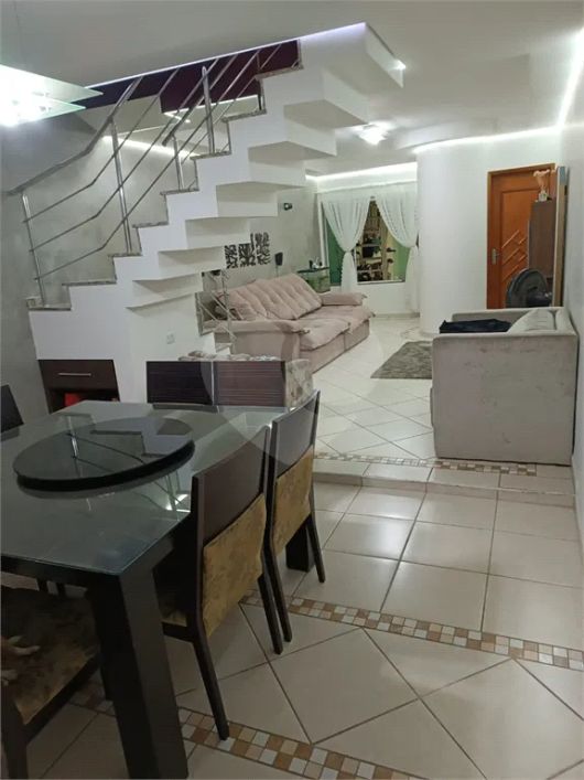 Sobrado com 3 quartos à venda em Vila Bela - SP