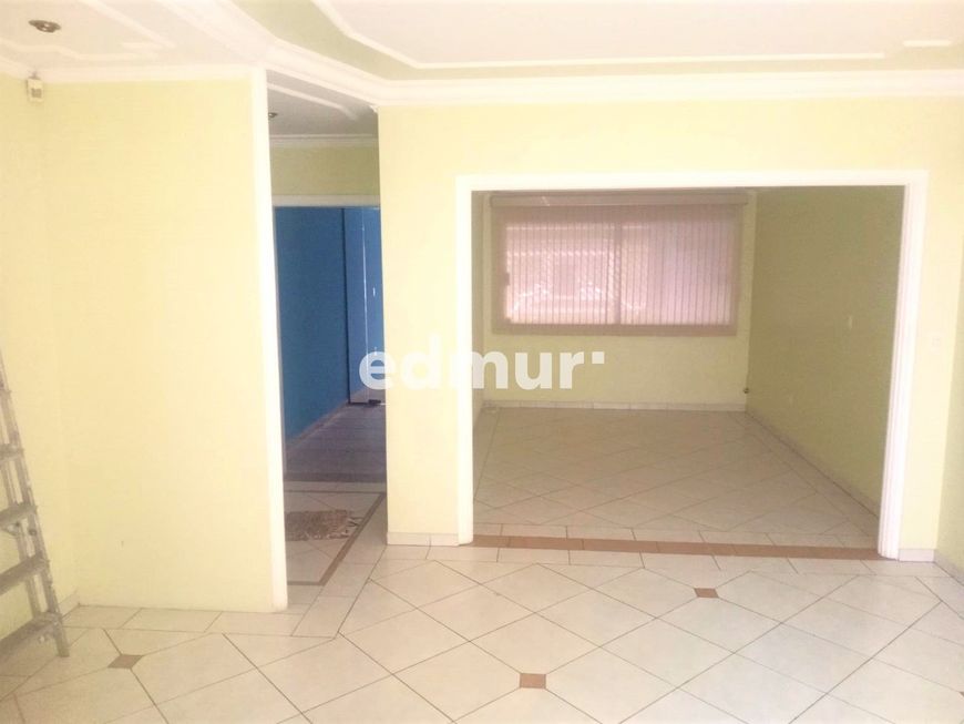 SOBRADO para VENDA E ALUGUEL com 260m² no bairro Jardim Santo Alberto com 3 quartos e 2 vagas. Santo