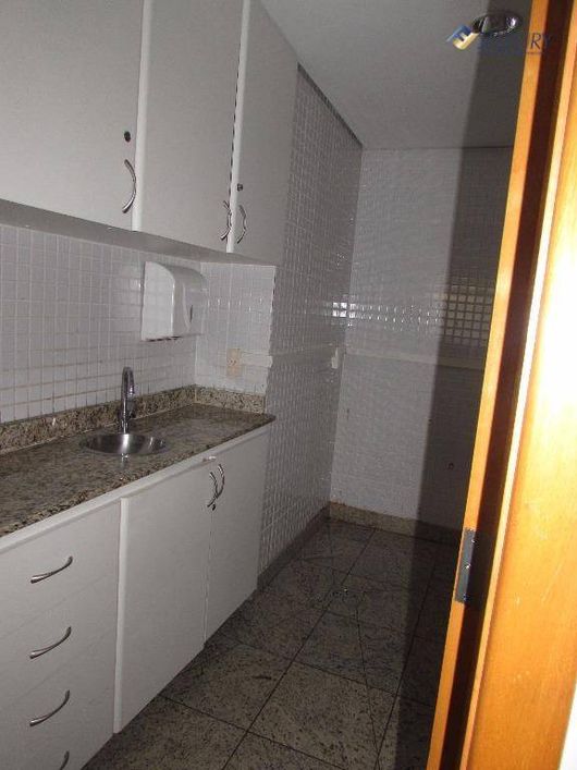 Prédio para alugar, 4588 m² - Asa Sul - Brasília/DF